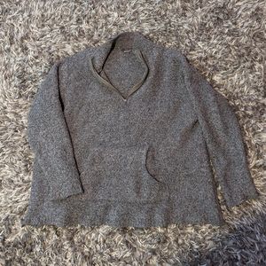 XXL grey plush sweater
